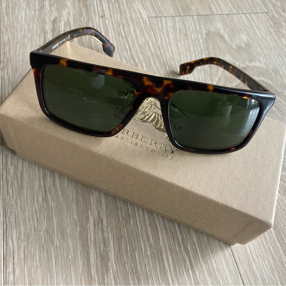 Burberry Sunglasses